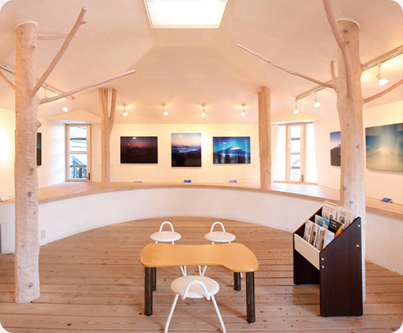 箱根写真美術館